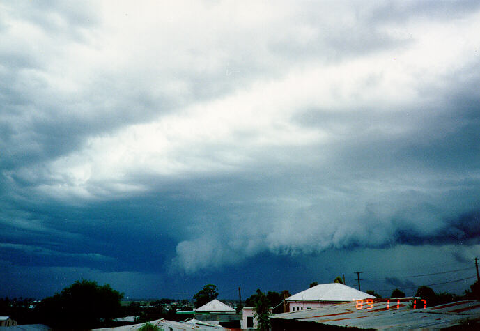 shelfcloud shelf_cloud : Schofields, NSW   17 November 1989