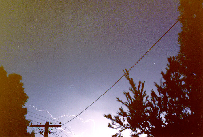 lightning lightning_bolts : Lismore, NSW   26 December 1989