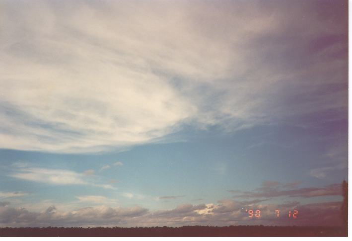 cirrus cirrus_cloud : Schofields, NSW   12 July 1990