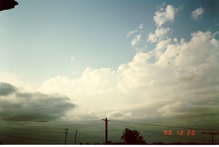cumulus congestus : Schofields, NSW   20 December 1990