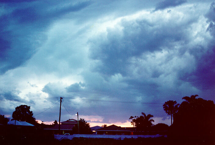 cumulonimbus thunderstorm_base : Ballina, NSW   23 December 1990