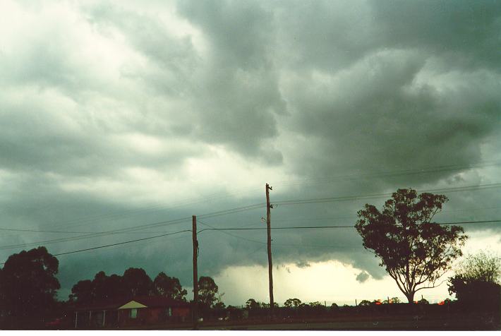 cumulonimbus thunderstorm_base : Schofields, NSW   18 January 1991