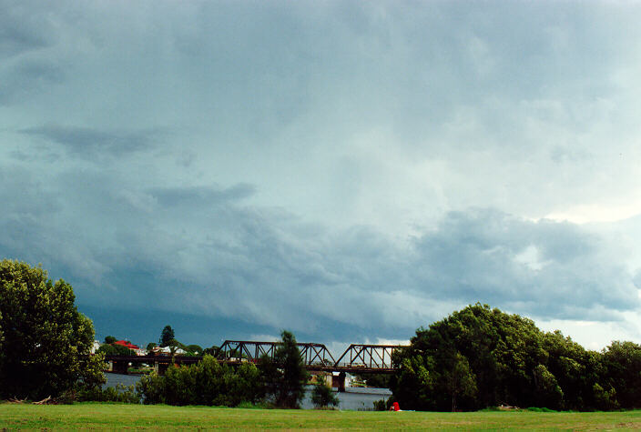 cumulonimbus thunderstorm_base : Macksville, NSW   4 January 1992