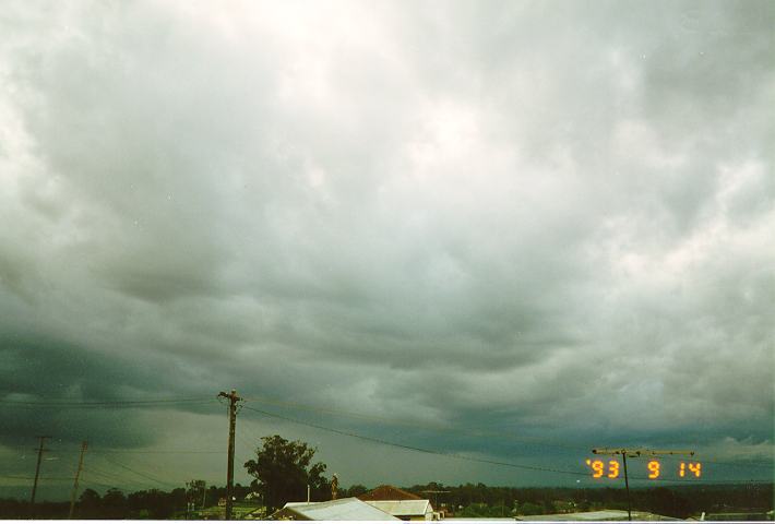 cumulonimbus thunderstorm_base : Schofields, NSW   14 September 1993