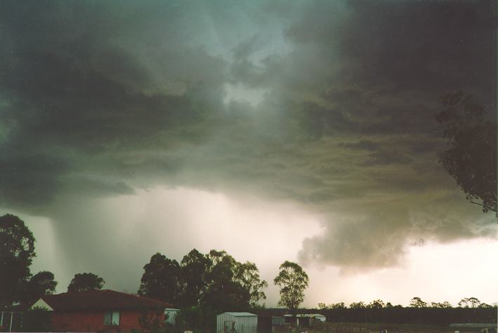 wallcloud thunderstorm_wall_cloud : Schofields, NSW   1 February 1994
