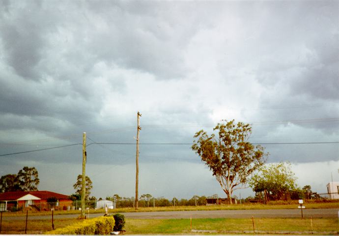cumulonimbus thunderstorm_base : Schofields, NSW   20 November 1994