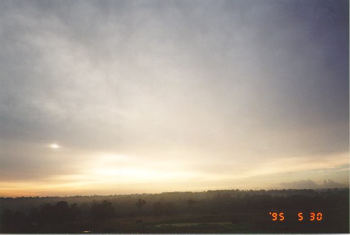 sunrise sunrise_pictures : Schofields, NSW   30 May 1995