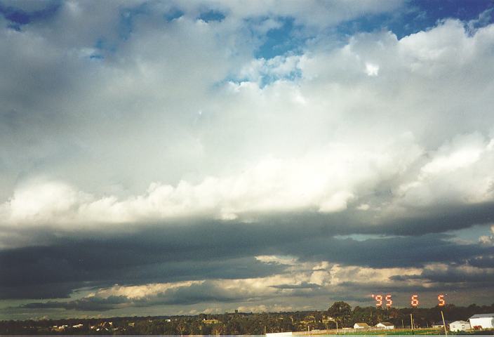 cumulus congestus : Schofields, NSW   5 June 1995