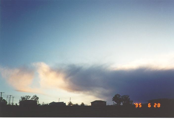 nimbostratus nimbostratus_cloud : Schofields, NSW   28 June 1995