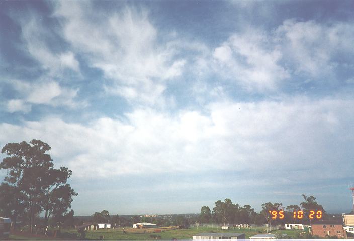 cirrus cirrus_cloud : Riverstone, NSW   20 October 1995