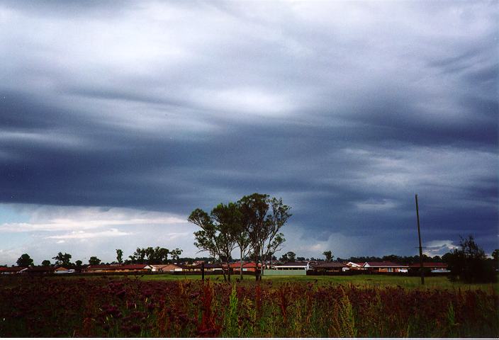 cumulonimbus thunderstorm_base : Oakhurst, NSW   27 December 1995