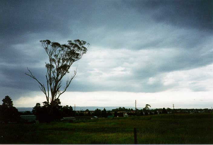 cumulonimbus thunderstorm_base : Quakers Hill, NSW   27 December 1995