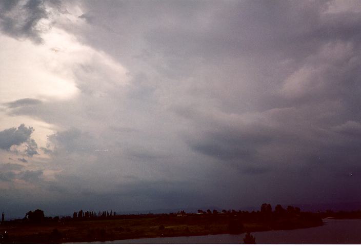 cumulonimbus thunderstorm_base : Freemans Reach, NSW   31 December 1995