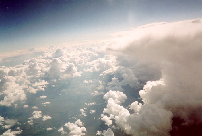 thunderstorm cumulonimbus_incus :    31 July 1996