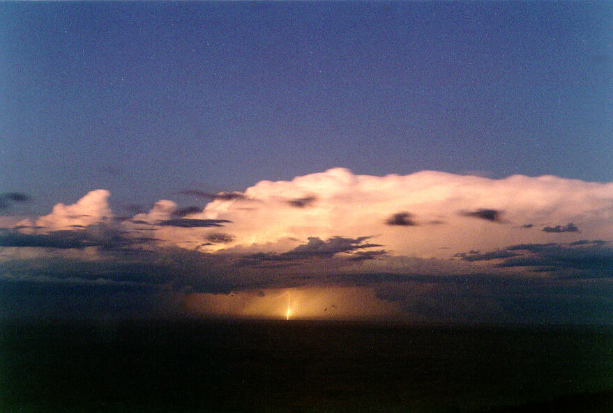 lightning lightning_bolts : Ballina, NSW   31 December 1996