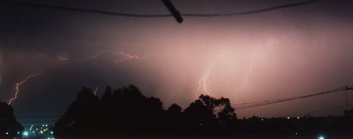 lightning lightning_bolts : Windsor, NSW   27 January 1997