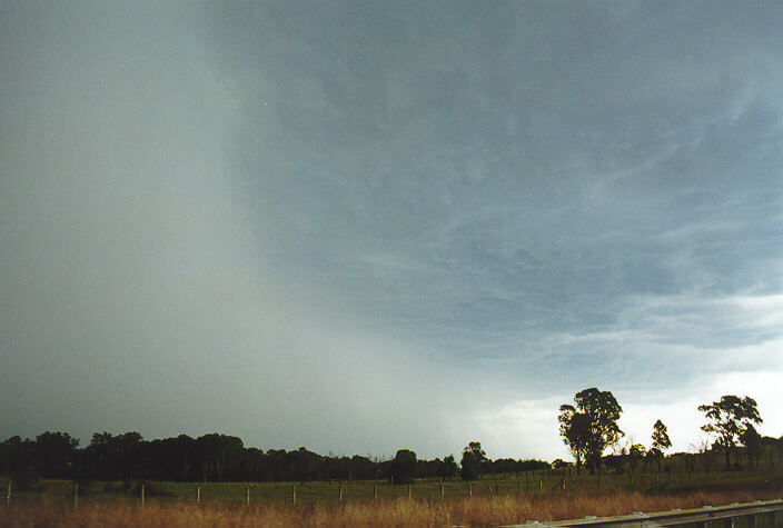 microburst micro_burst : Glenmore Park, NSW   27 October 1997