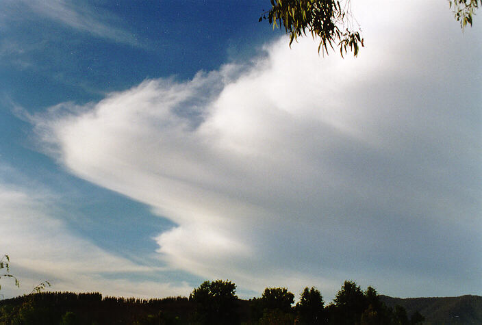 altostratus altostratus_cloud : Bright, VIC   10 November 1997