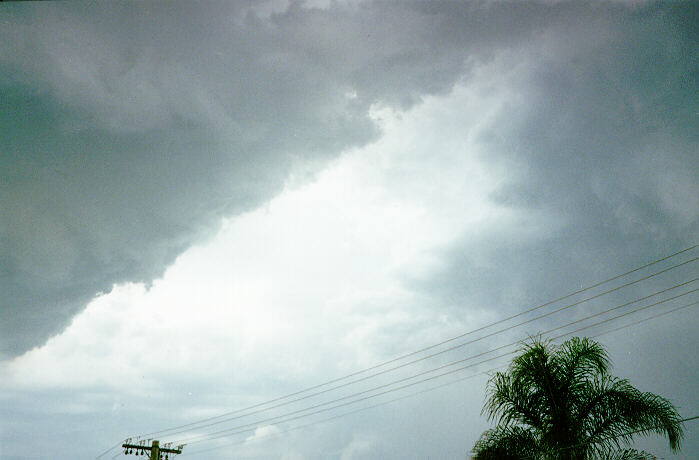 cumulonimbus thunderstorm_base :    26 November 1997