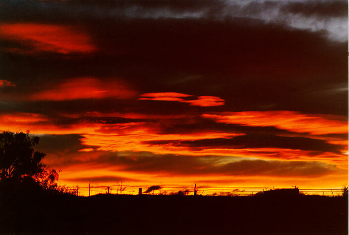 sunset sunset_pictures : Schofields, NSW   25 June 1998