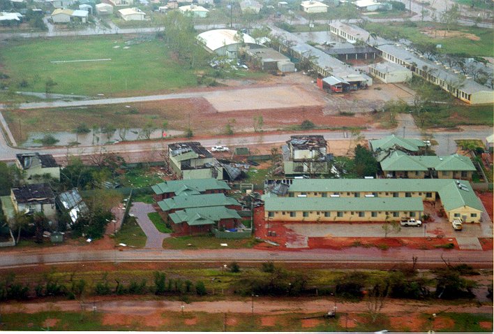 contributions received : Cyclone Vance: Exmouth, WA<BR>Photo by State Emergency Service   1 March 1999