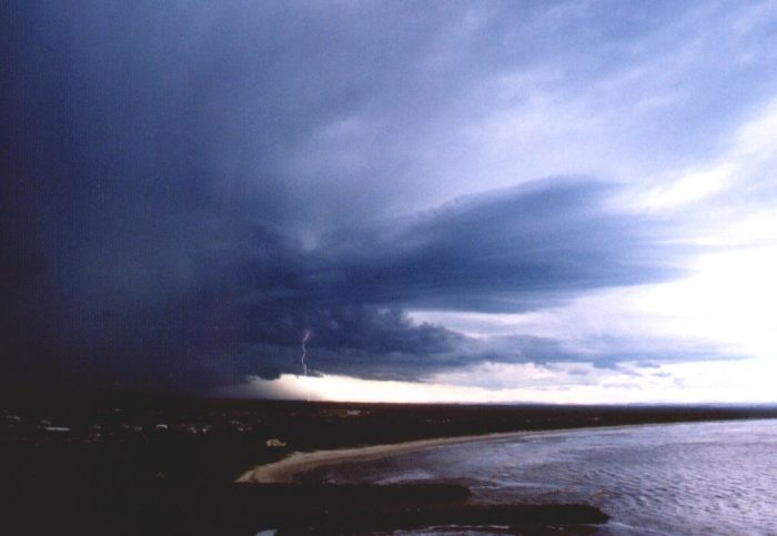 contributions received : Evans Head, NSW<BR>Photo by Halden Boyd   5 March 1999