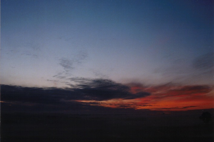sunrise sunrise_pictures : Schofields, NSW   24 August 1999