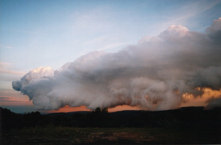 cumulonimbus thunderstorm_base : Terry Hills, NSW   31 October 1999