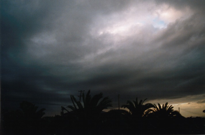 cumulonimbus thunderstorm_base : Schofields, NSW   10 November 1999