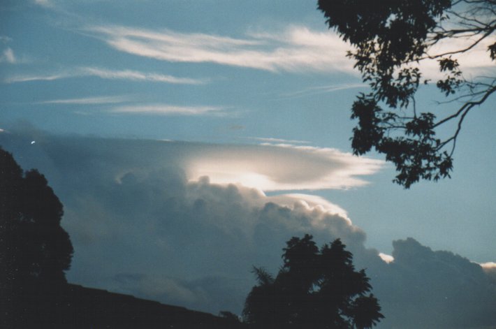 cirrus cirrus_cloud : Wollongbar, NSW   30 December 1999