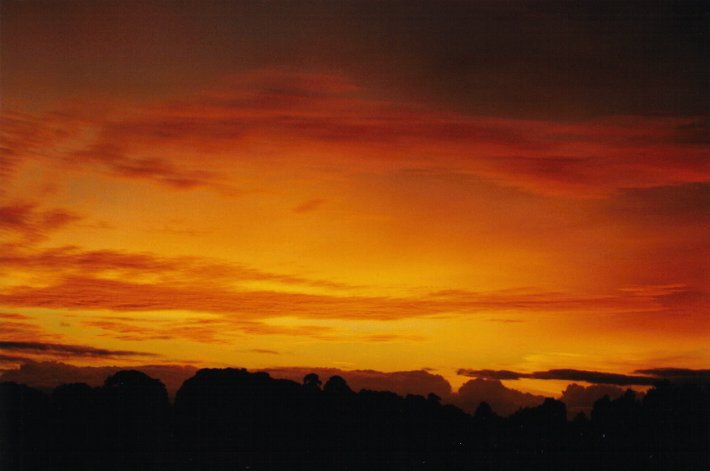 altostratus altostratus_cloud : McLeans Ridges, NSW   27 June 2000