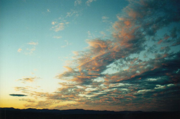 altocumulus altocumulus_cloud : McLeans Ridges, NSW   27 July 2000