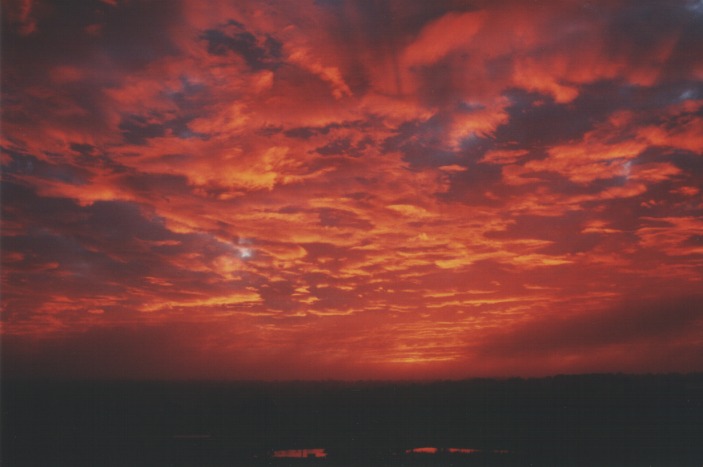 sunrise sunrise_pictures : Schofields, NSW   8 August 2000