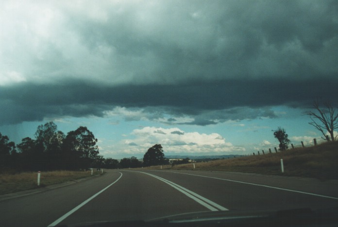 cumulonimbus thunderstorm_base : W of Singelton, NSW   20 August 2000