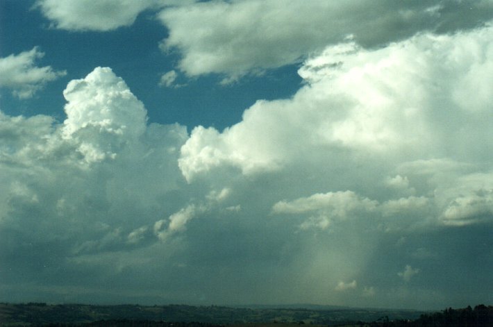 thunderstorm cumulonimbus_incus : McLeans Ridges, NSW   26 October 2000