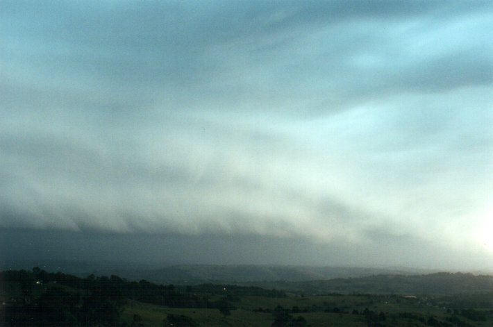 shelfcloud shelf_cloud : McLeans Ridges, NSW   26 October 2000