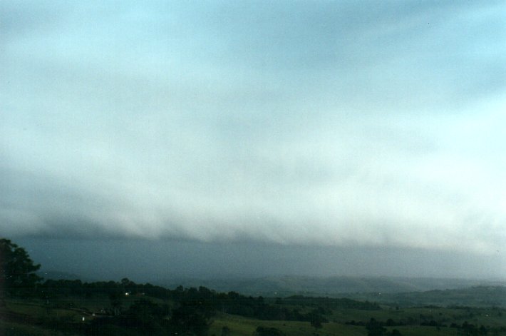 cumulonimbus thunderstorm_base : McLeans Ridges, NSW   26 October 2000