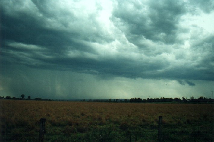 cumulonimbus thunderstorm_base : S of Kyogle, NSW   5 November 2000