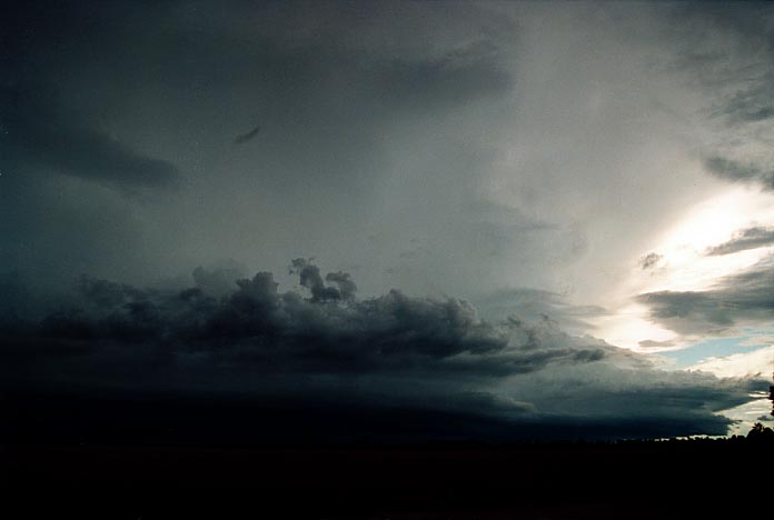 cumulonimbus thunderstorm_base : W of Chinchilla, Qld   20 November 2000
