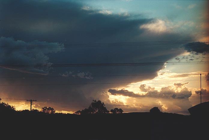 sunset sunset_pictures : Bundarra, NSW   4 December 2000