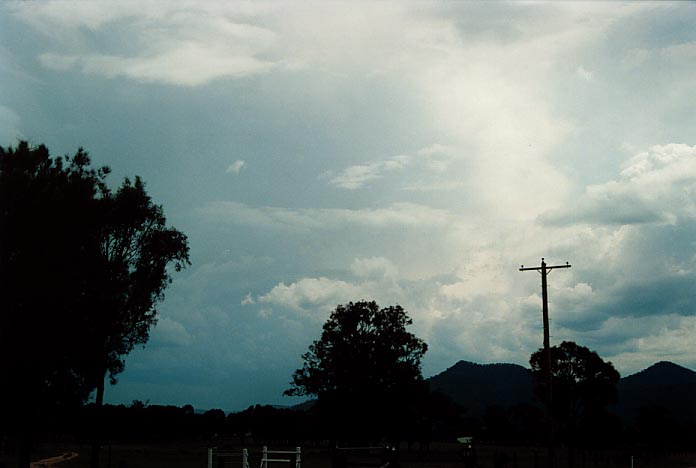cumulonimbus supercell_thunderstorm : N of Bulga, NSW   6 December 2000