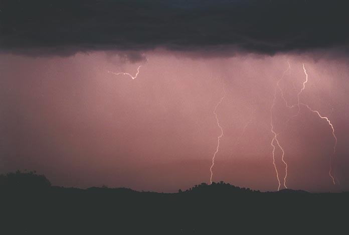 lightning lightning_bolts : Gulgong, NSW   8 January 2001