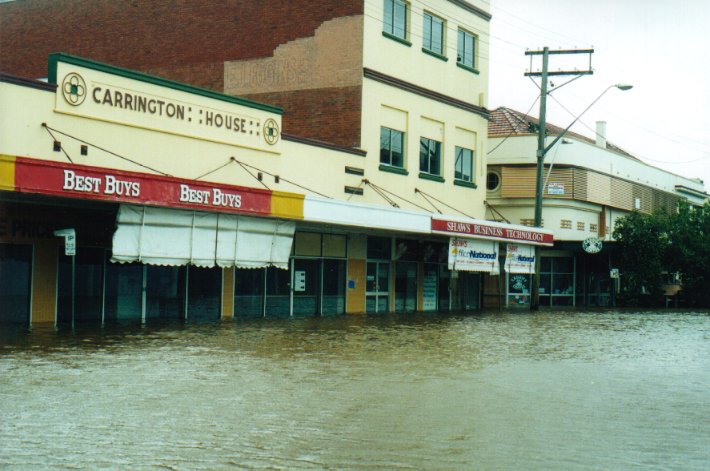 flashflooding flood_pictures : Lismore, NSW   2 February 2001