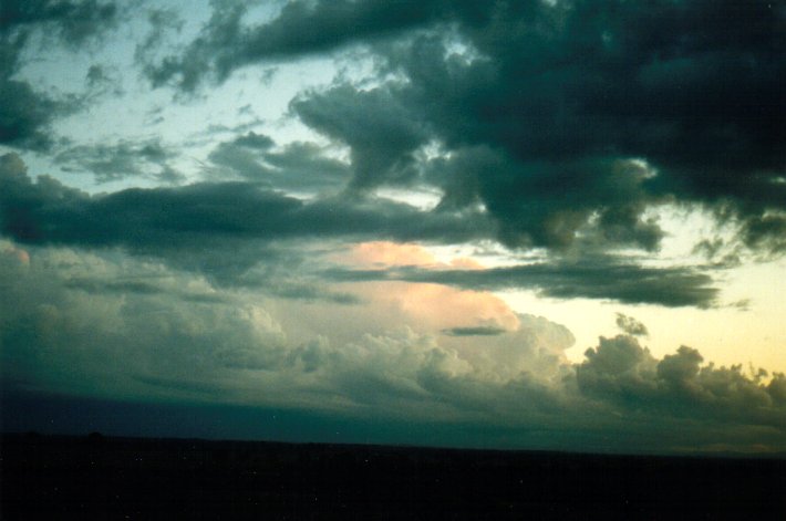 altocumulus altocumulus_cloud : E of Casino, NSW   6 May 2001