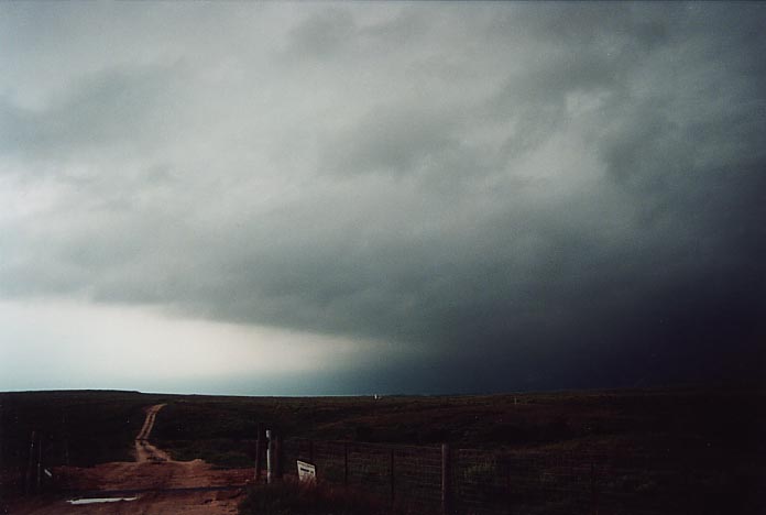 cumulonimbus thunderstorm_base : NW of Wheeler, Texas, USA   19 May 2001