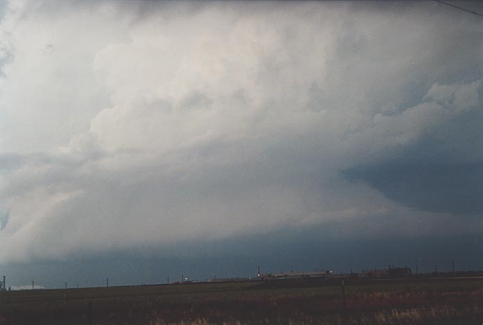 wallcloud thunderstorm_wall_cloud : Amarillo, Texas, USA   29 May 2001