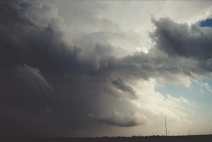 cumulonimbus supercell_thunderstorm : Amarillo, Texas, USA   29 May 2001