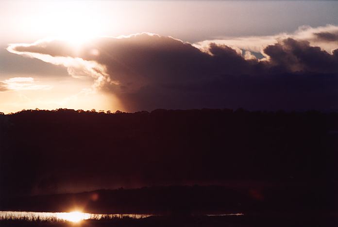 sunrise sunrise_pictures : Schofields, NSW   28 August 2001