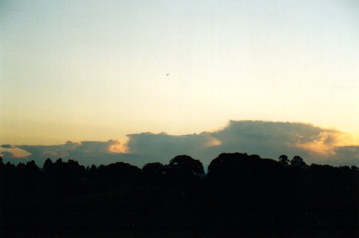 sunrise sunrise_pictures : McLeans Ridges, NSW   6 September 2001