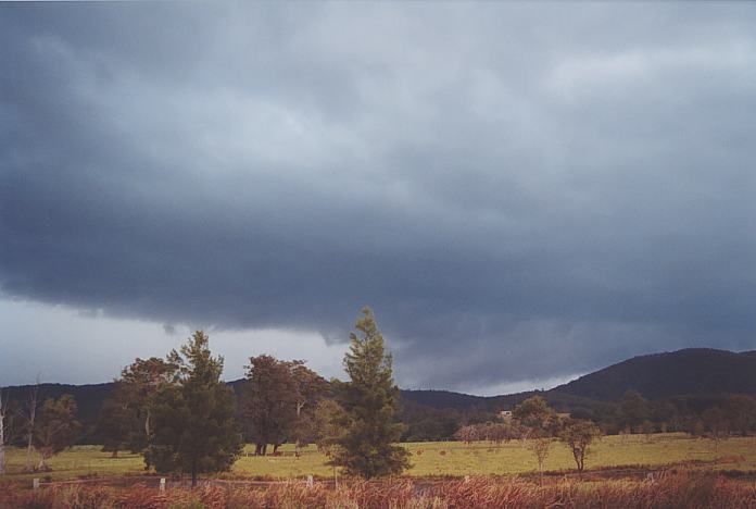 cumulonimbus thunderstorm_base : Booral, NSW   11 November 2001